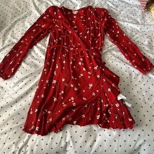 Billabong deep plunge wrap dress